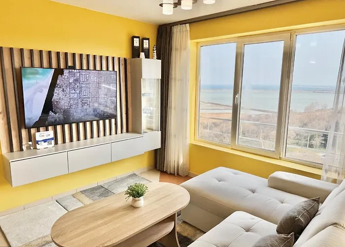 Seasky Smarthome-penthouse With Private Parking * Burgas City