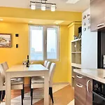 Seasky Smarthome-penthouse With Private Parking ブルガス