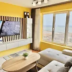 Seasky Smarthome-penthouse With Private Parking * ブルガス