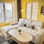 アパート Seasky Smarthome-penthouse With Private Parking ブルガス