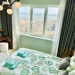 Seasky Smarthome-penthouse With Private Parking * ブルガス