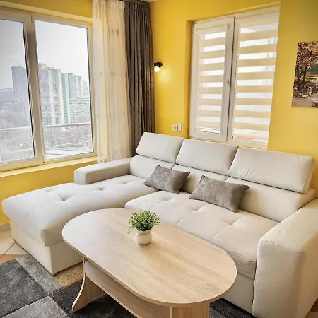 Apartmán Seasky Smarthome-penthouse With Private Parking Burgas City