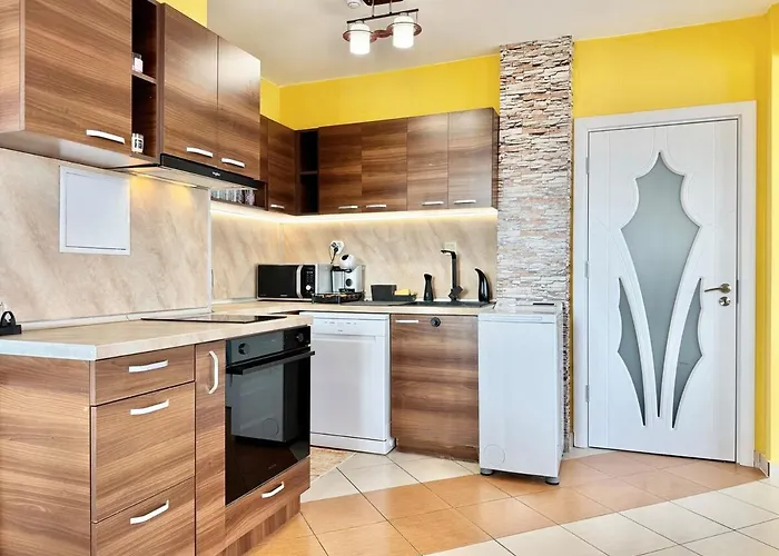 Seasky Smarthome-penthouse With Private Parking Апартаменты