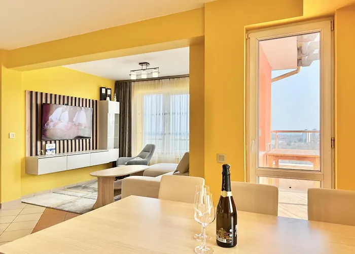 Seasky Smarthome-penthouse With Private Parking Бургас
